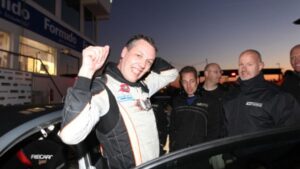 Exploring the Life and Work of Jeroen Dik: A Creative Journey